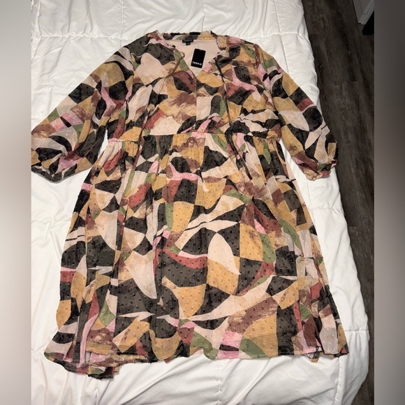 NWT Torrid Mini Dress Clip Dot Mini Keyhole Size 3 New - Picture 3 of 6